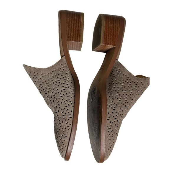 Crown Vintage Taupe Suede Perforated Block Heel Mules Women’s 10M - Picture 4 of 8